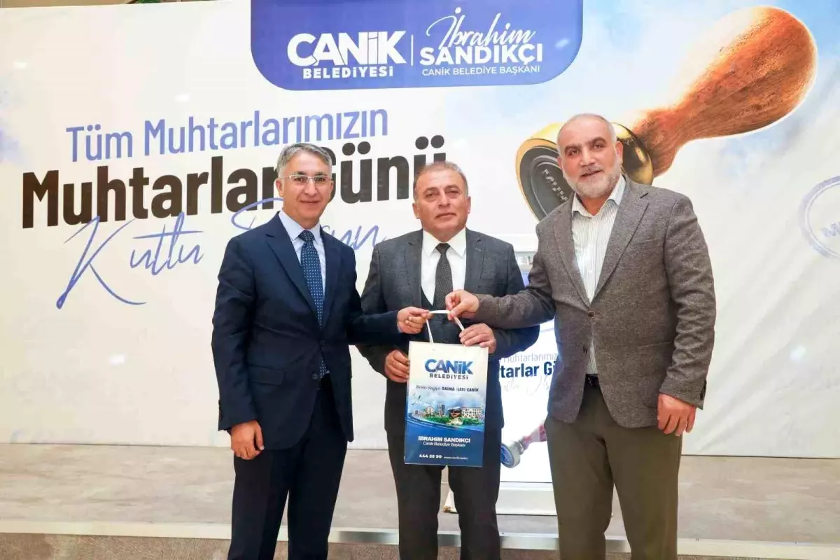 Canik Belediye Başkanı Sandıkçı\'dan Muhtarlara Teşekkür