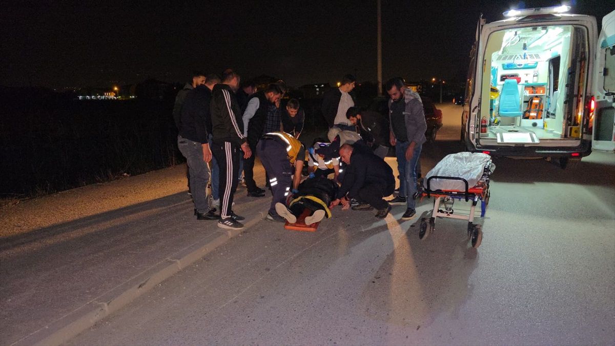 İnegöl\'de Motosiklet Kazası: Sürücü Yaralı