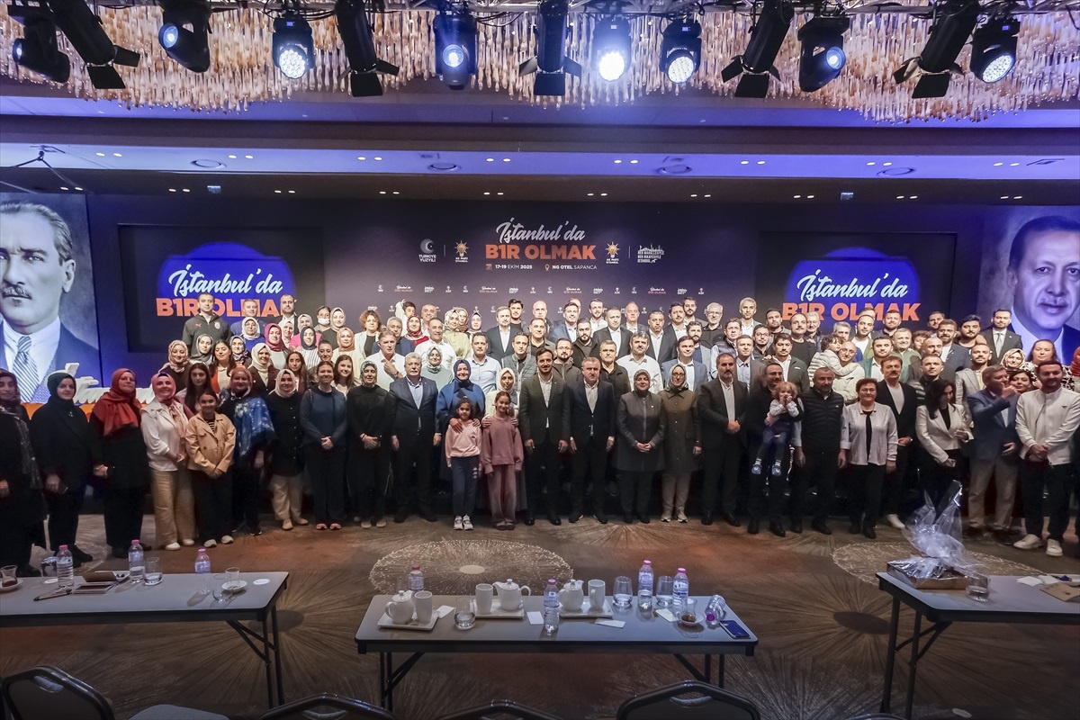 Erdoğan AK Parti Kampına Telefonla Bağlandı