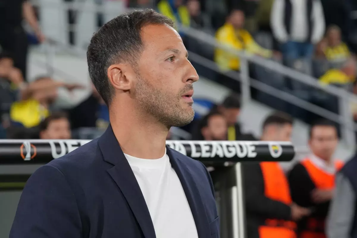 Domenico Tedesco\'dan İrfan Can Kahveci ve Cenk Tosun sorusuna flaş cevap