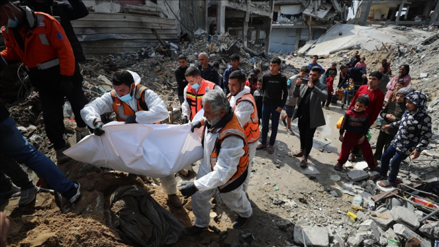 İsrail ordusu: Gazze'nin güneyindeki Hamas hedeflerine saldırı dalgası başlattık