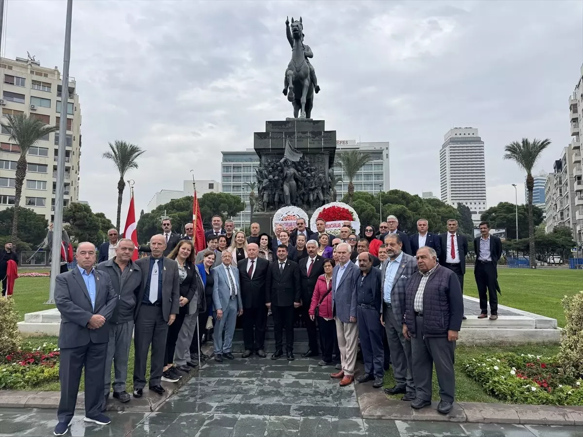 Muhtarlar Günü Töreni İzmir\'de Kutlandı