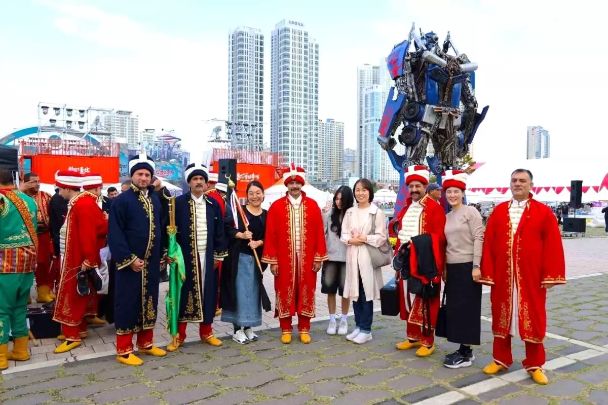 Kocaeli Mehter Takımı, Güney Kore\'de Coşku Yarattı