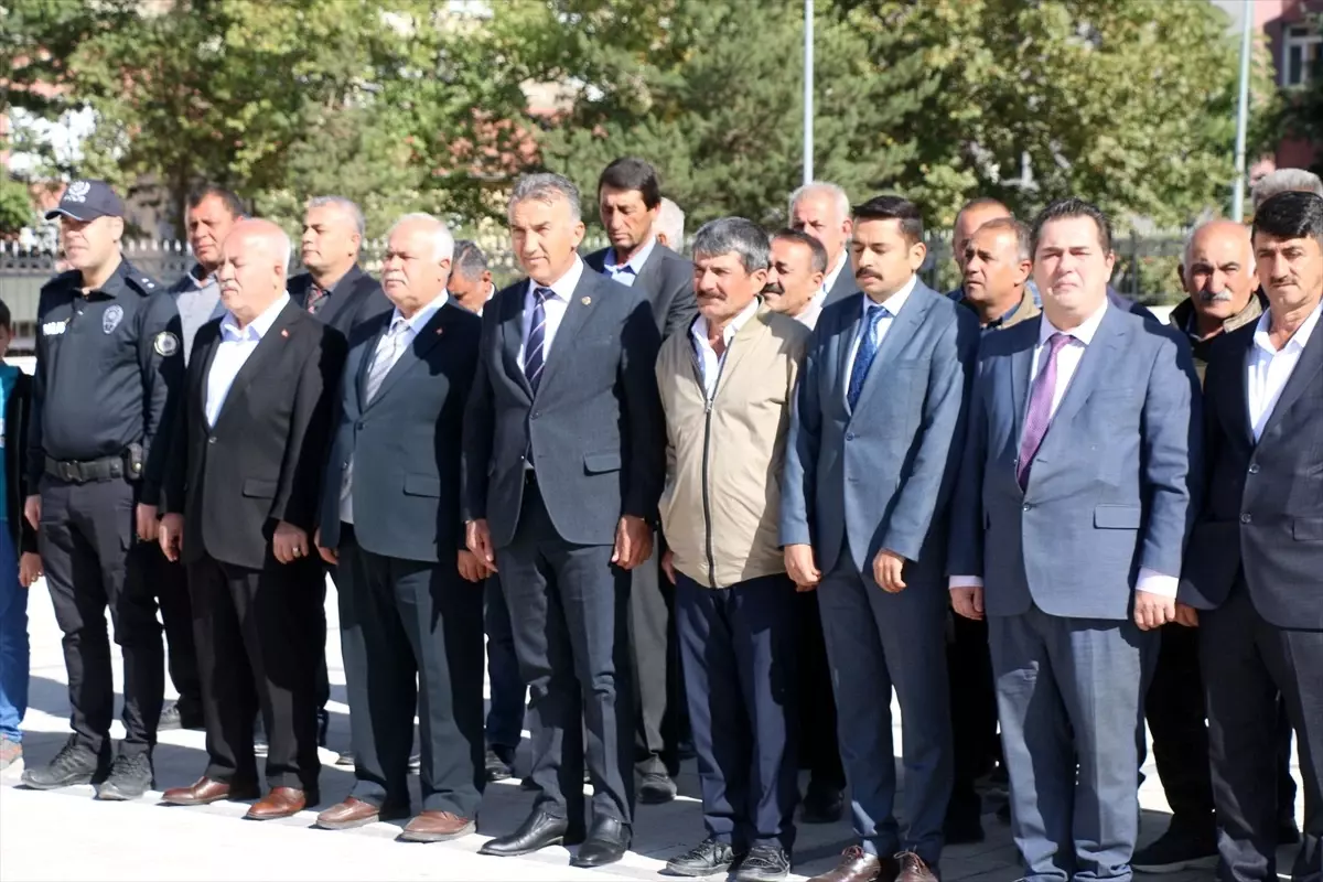 Muhtarlar Günü Hekimhan ve Doğanşehir\'de Kutlandı