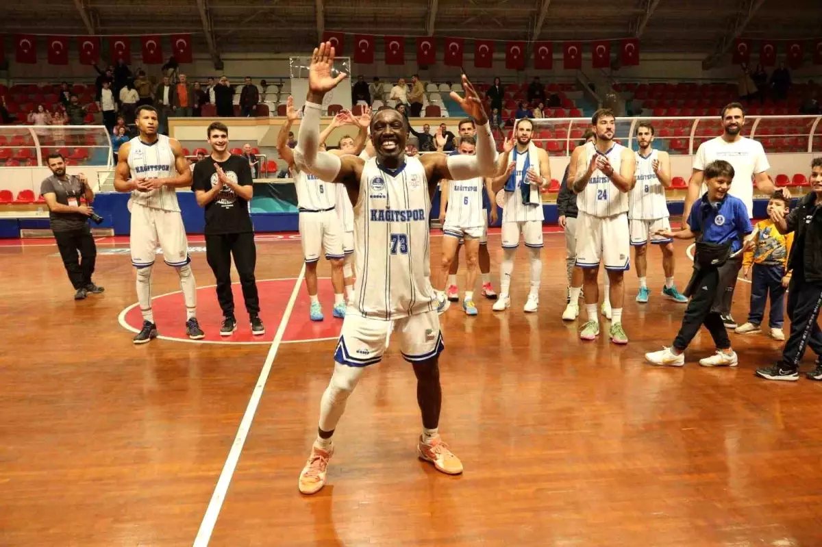 Kocaeli Kağıtspor, Finalspor\'u 85-80 Mağlup Etti