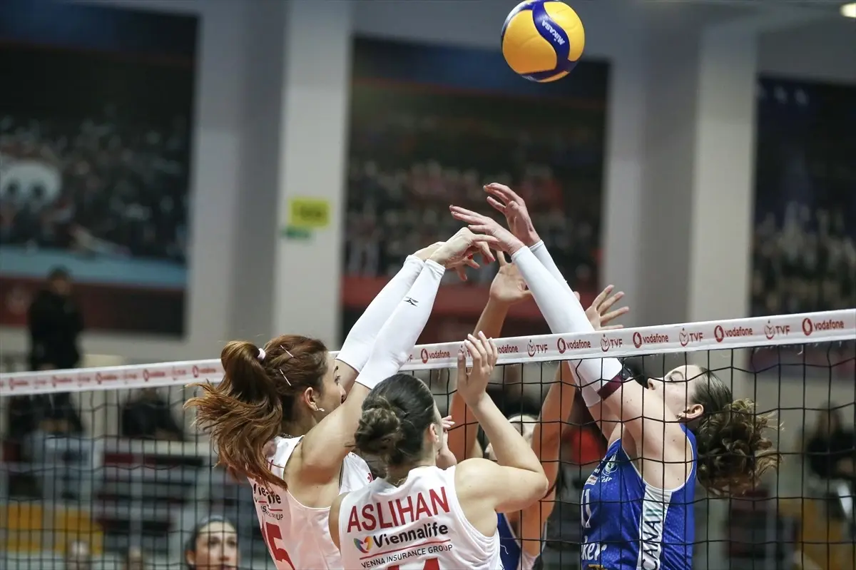 Nilüfer Belediyespor Eker 3-2 Kazandı