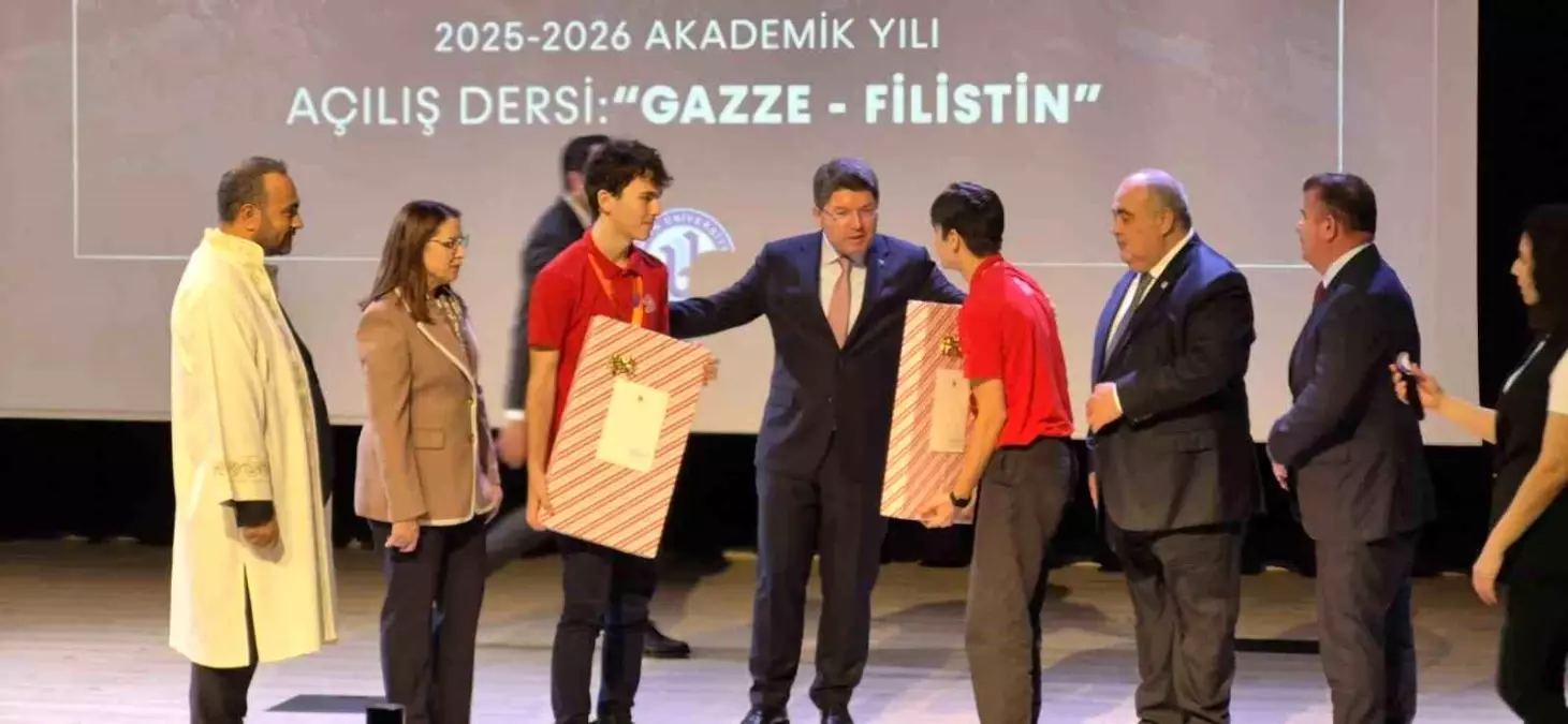 Bakan Tunç\'tan Filistin vurgusu