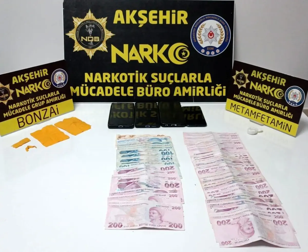 Akşehir\'de Uyuşturucu Operasyonu: 800 Bonzai ve 12 Gözaltı