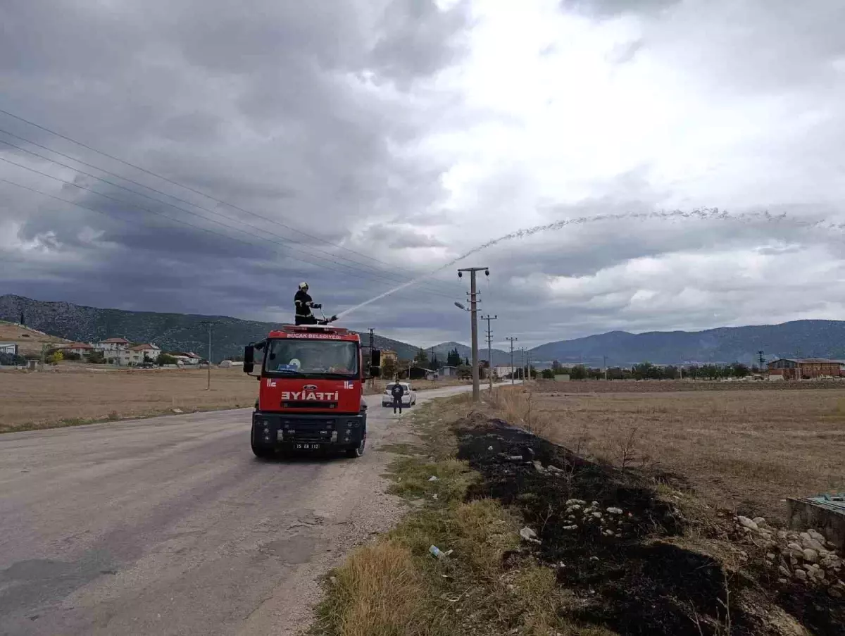 Bucak\'ta Arazide Yangın Söndürüldü