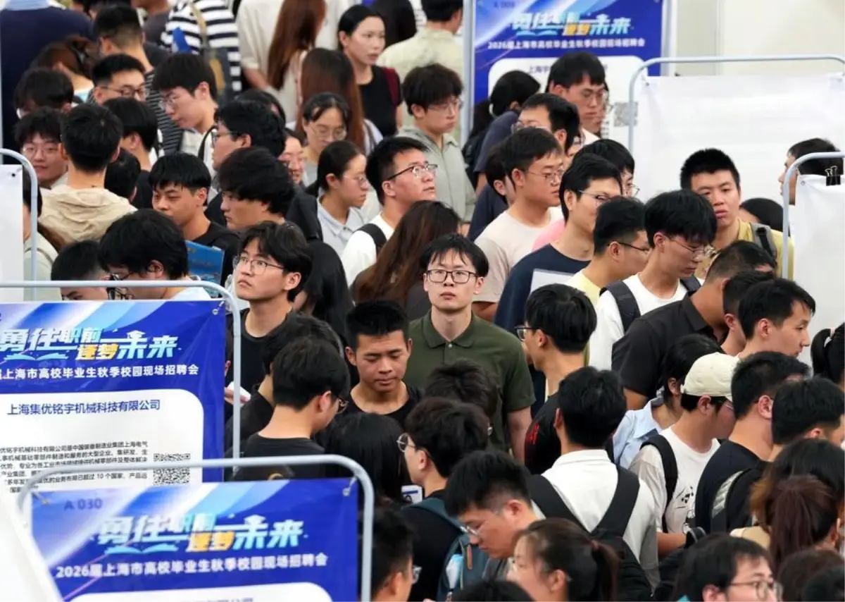 Çin\'de İşsizlik Oranı Eylül\'de Düşüşte