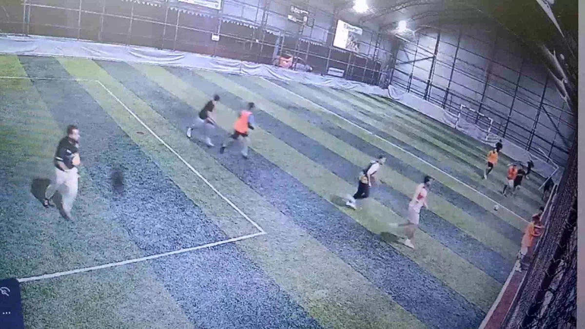 Halı sahada Edremit saldırganı paniği! Yeni görüntüsü ortaya çıktı