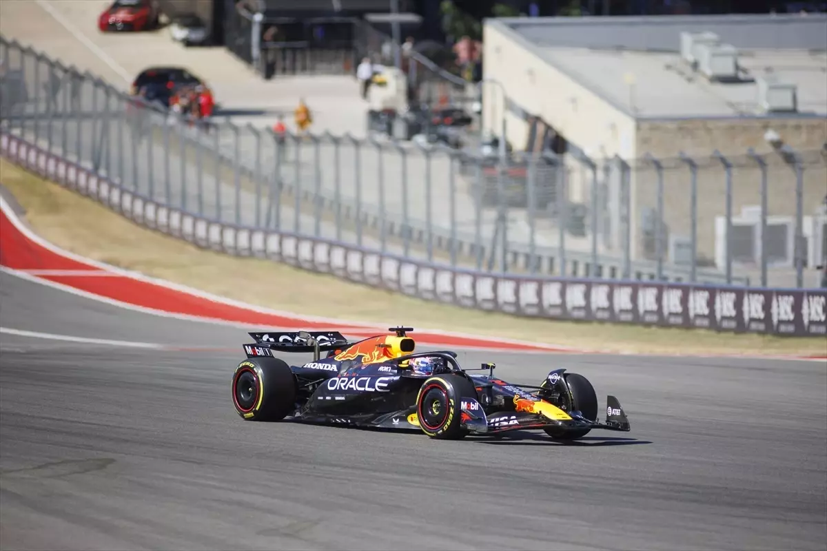 Verstappen ABD Grand Prix\'sini Kazandı