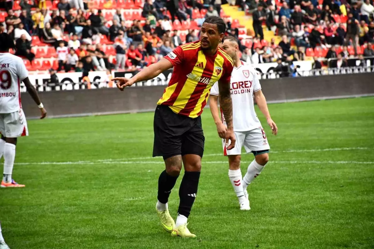 Onugkha\'nın İlk Golü Üzüntü Getirdi