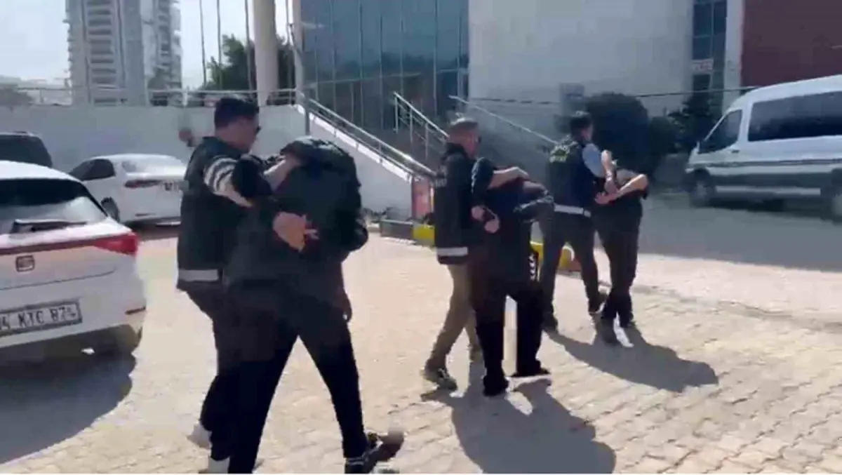 İskenderun\'da Kasten Öldürme Şüphelileri Yakalandı