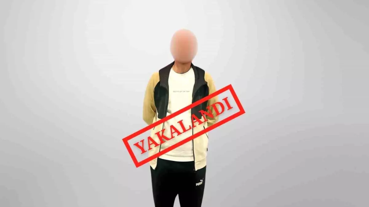 Kırmızı Bültenle Aranan Suçlular İade Edildi