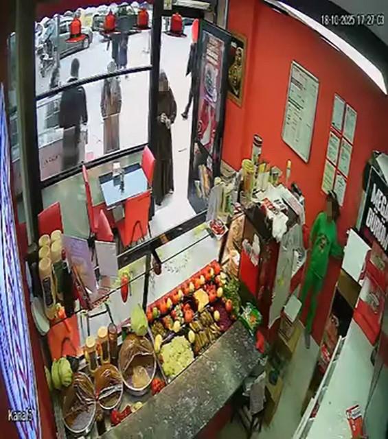 İnegöl'de Çiğ Köfte Dükkanında Hırsızlık: Çocuk Kasadan 3 Bin Lira Çaldı