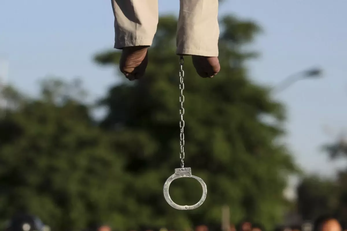 İran\'da İsrail Casusu İdam Edildi