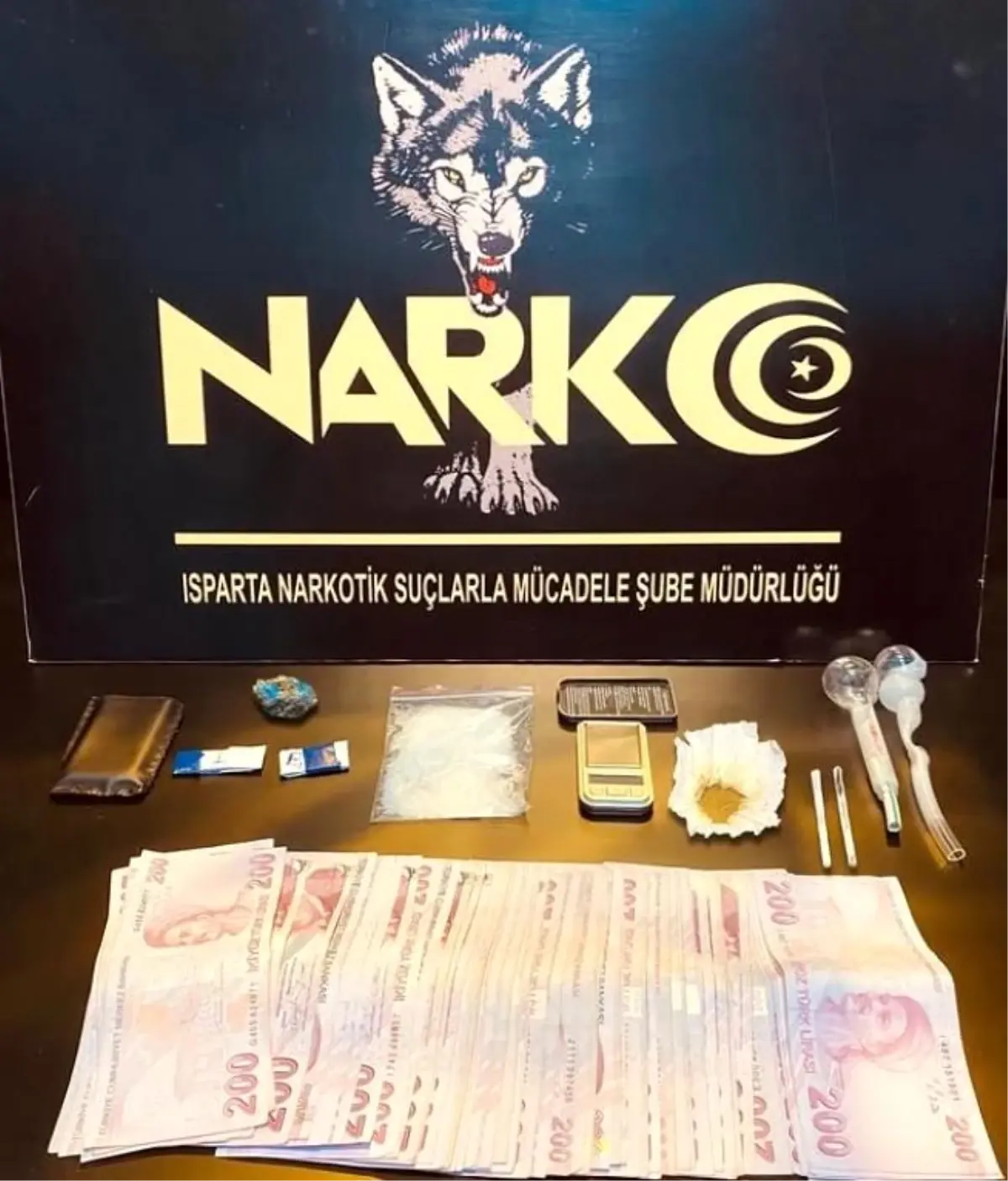 Isparta\'da Uyuşturucu Operasyonu