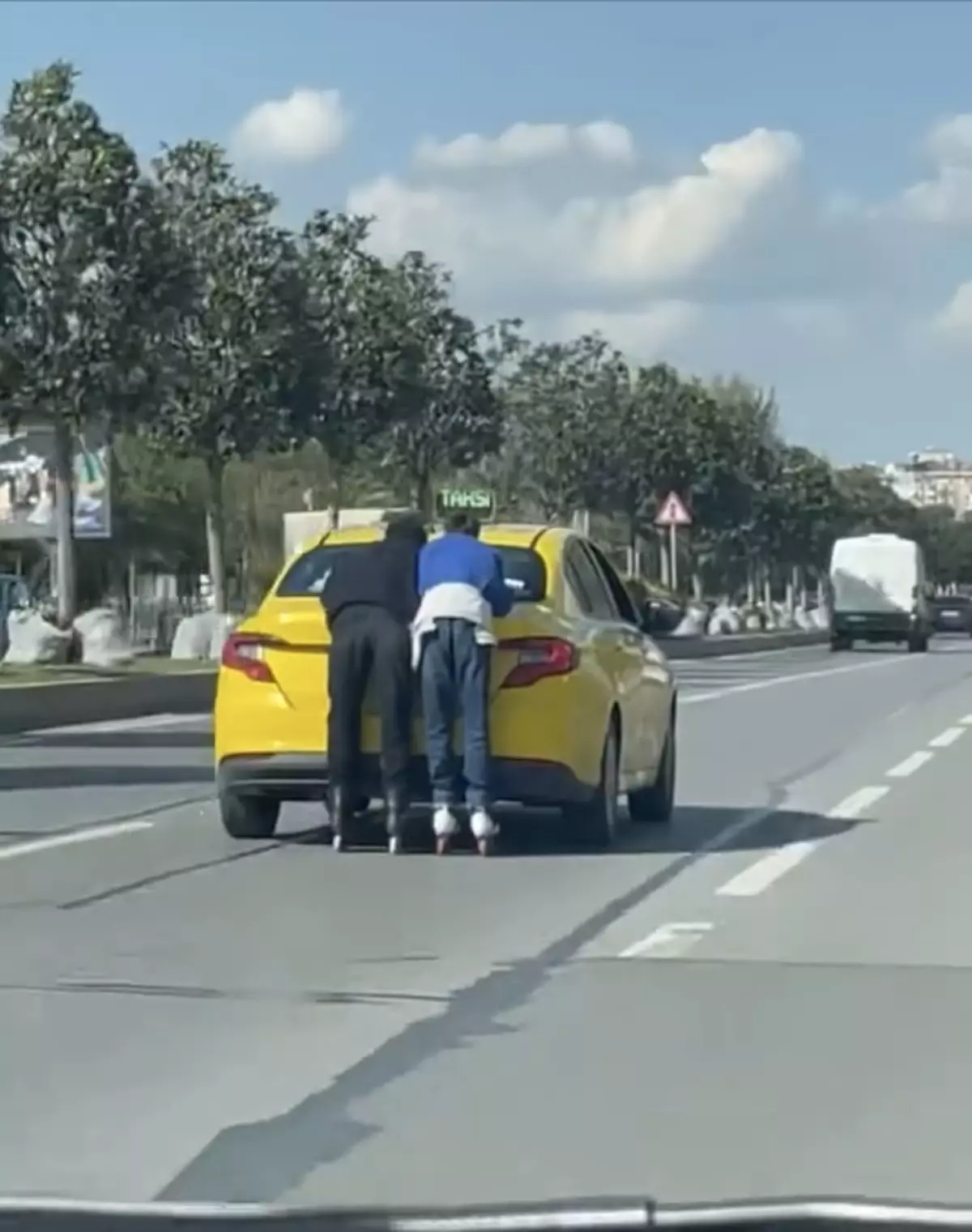 Maltepe\'de Patenle Tehlikeli Yolculuk