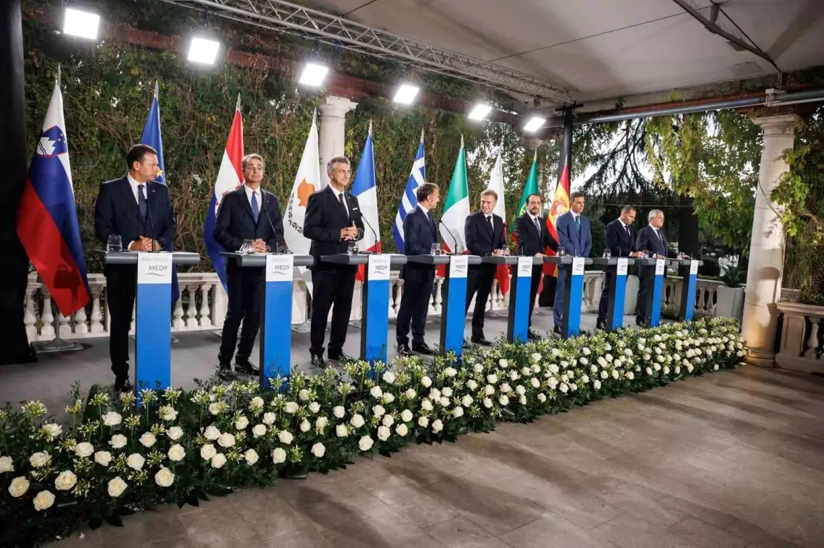 MED9 Zirvesi\'nde Gazze için Yardım Çağrısı