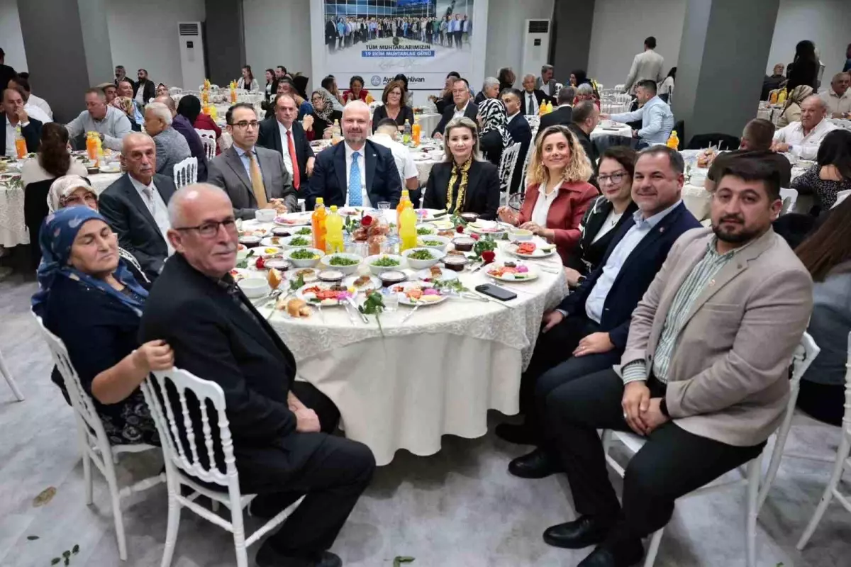 Menemen\'de Muhtarlar Günü Coşkuyla Kutlandı