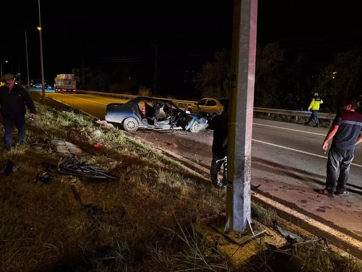 Alaçam\'da Kaza: Sürücü Yaralı