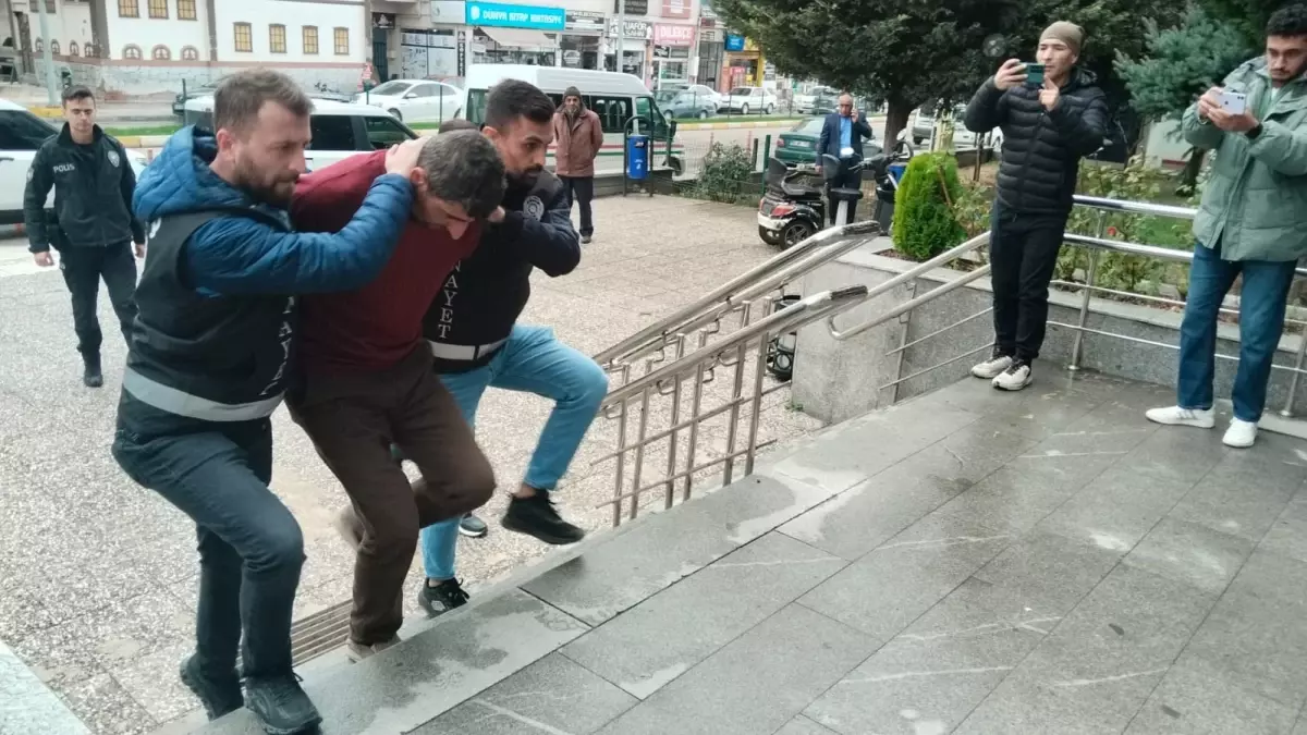 Babasını Öldüren Şüpheli Kırıkkale\'de Yakalandı