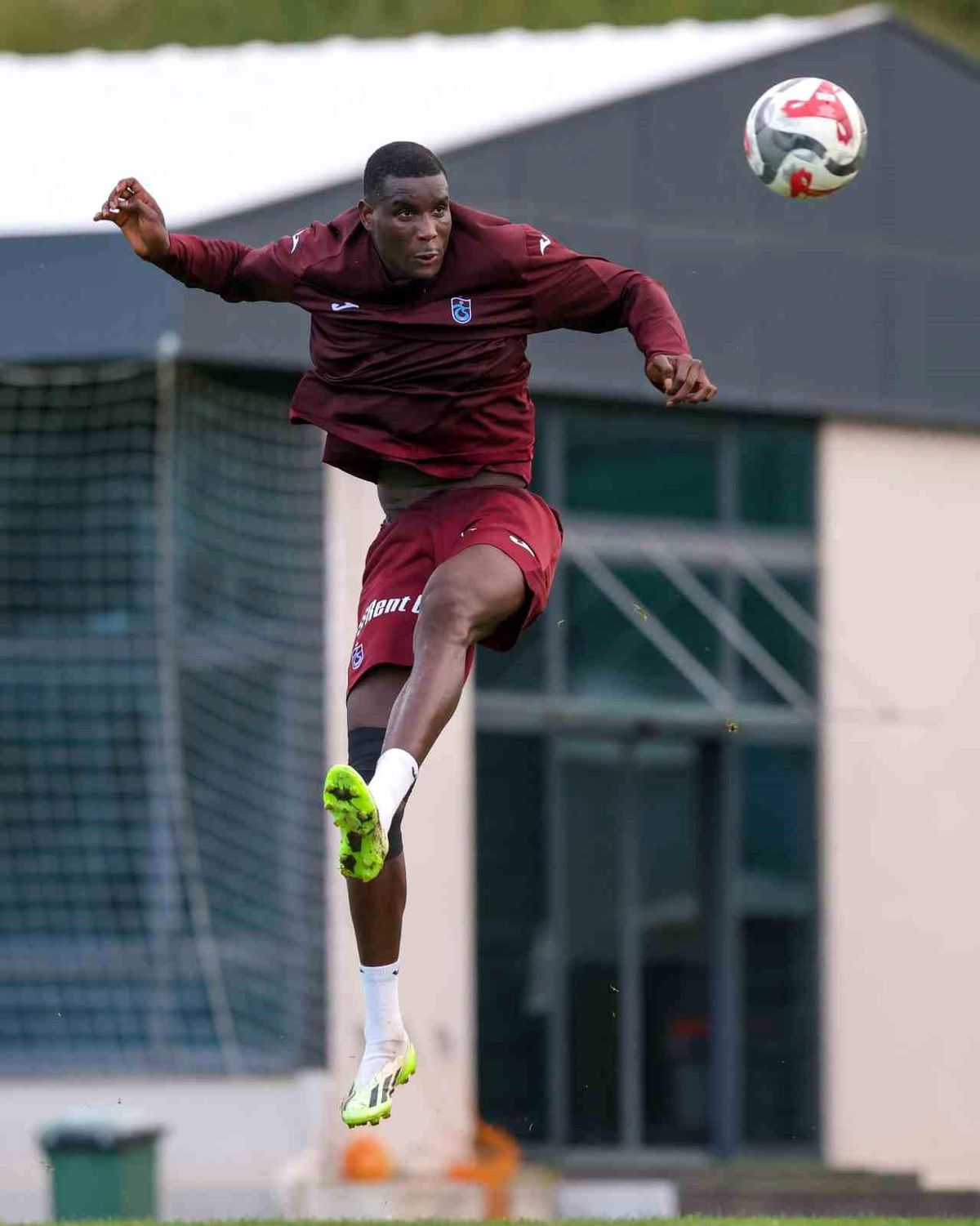 Trabzonspor Kafa Gollerinde Zirvede