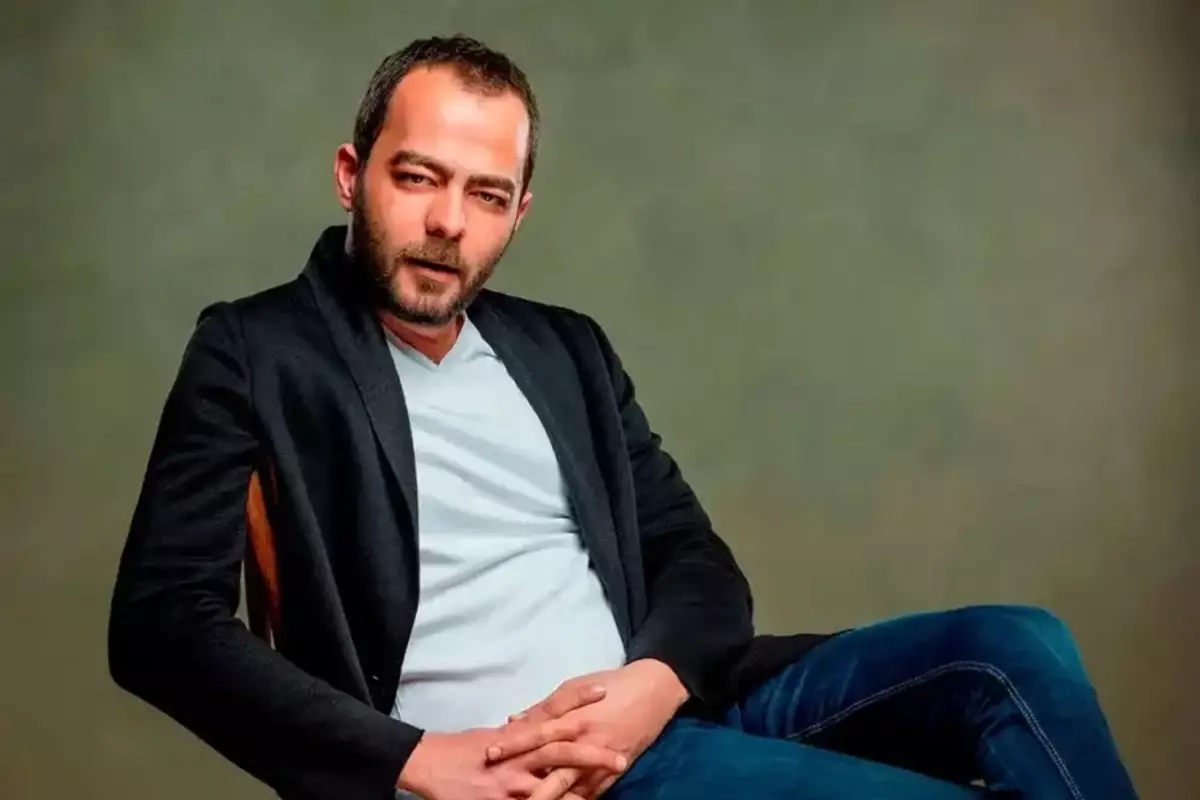 Vadinin Ermişi\'ydi! Ünü spiker ile dünyaevine girdi