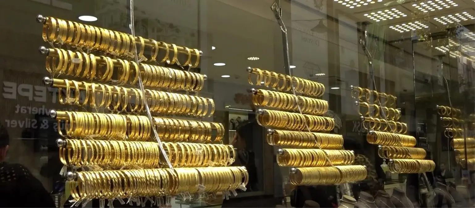 Altına Yönelim Artıyor