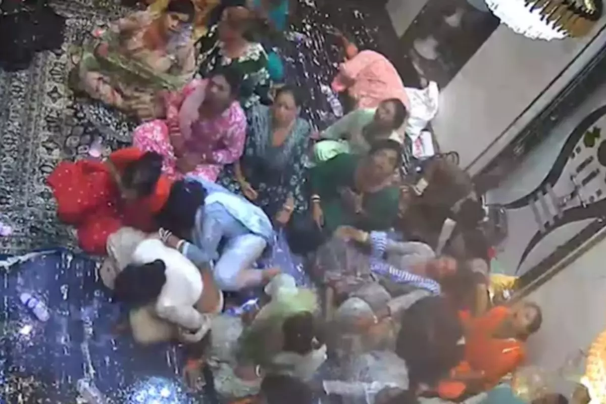 Hindistan\'da şoke eden olay: 24 trans birey toplu intihar girişiminde bulundu