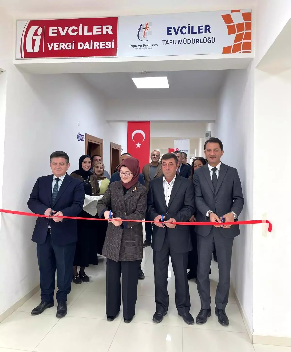 Afyonkarahisar\'da Yeni Vergi Dairesi Açıldı