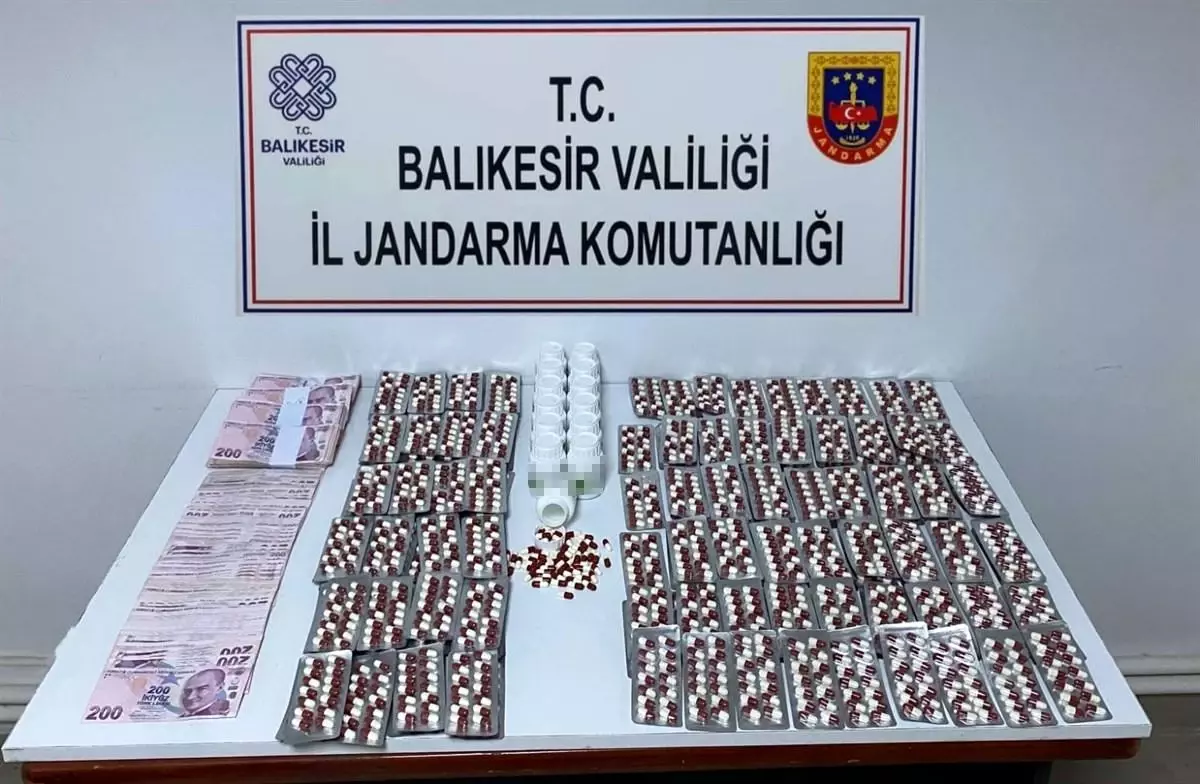 Balıkesir\'de Kaçakçılık Operasyonu: 9 Gözaltı