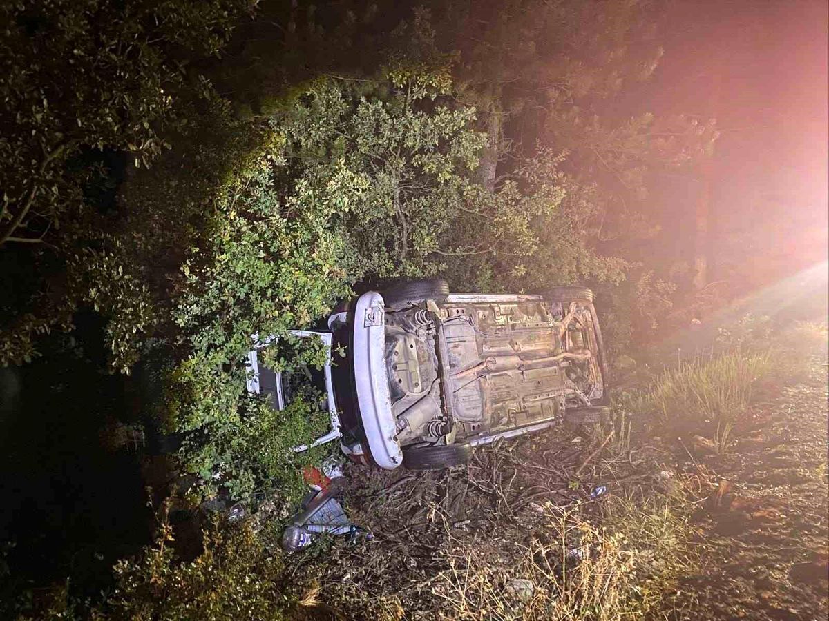 Bilecik\'te Trafik Kazası: 3 Yaralı