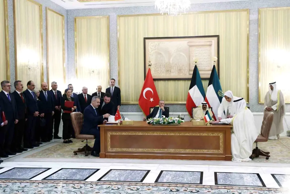 Cumhurbaşkanı Erdoğan, Kuveyt\'te imza törenine katıldı