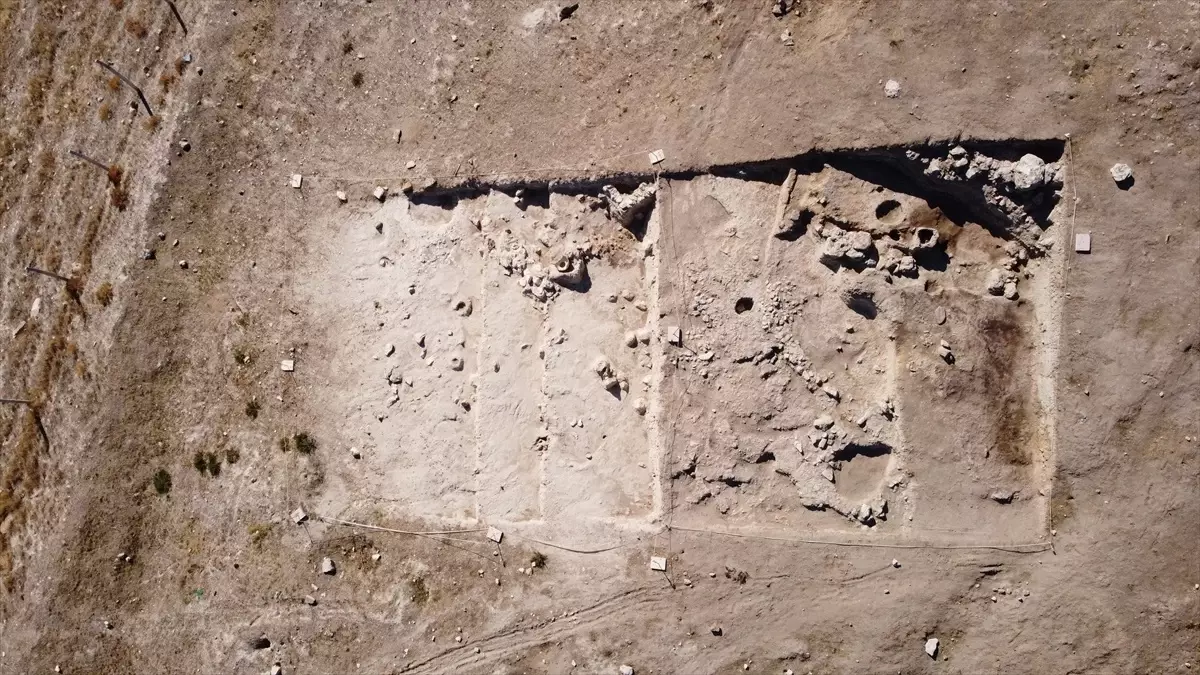 Aşağıseyit Höyüğü\'nde 4500 Yıllık Kalıntılar