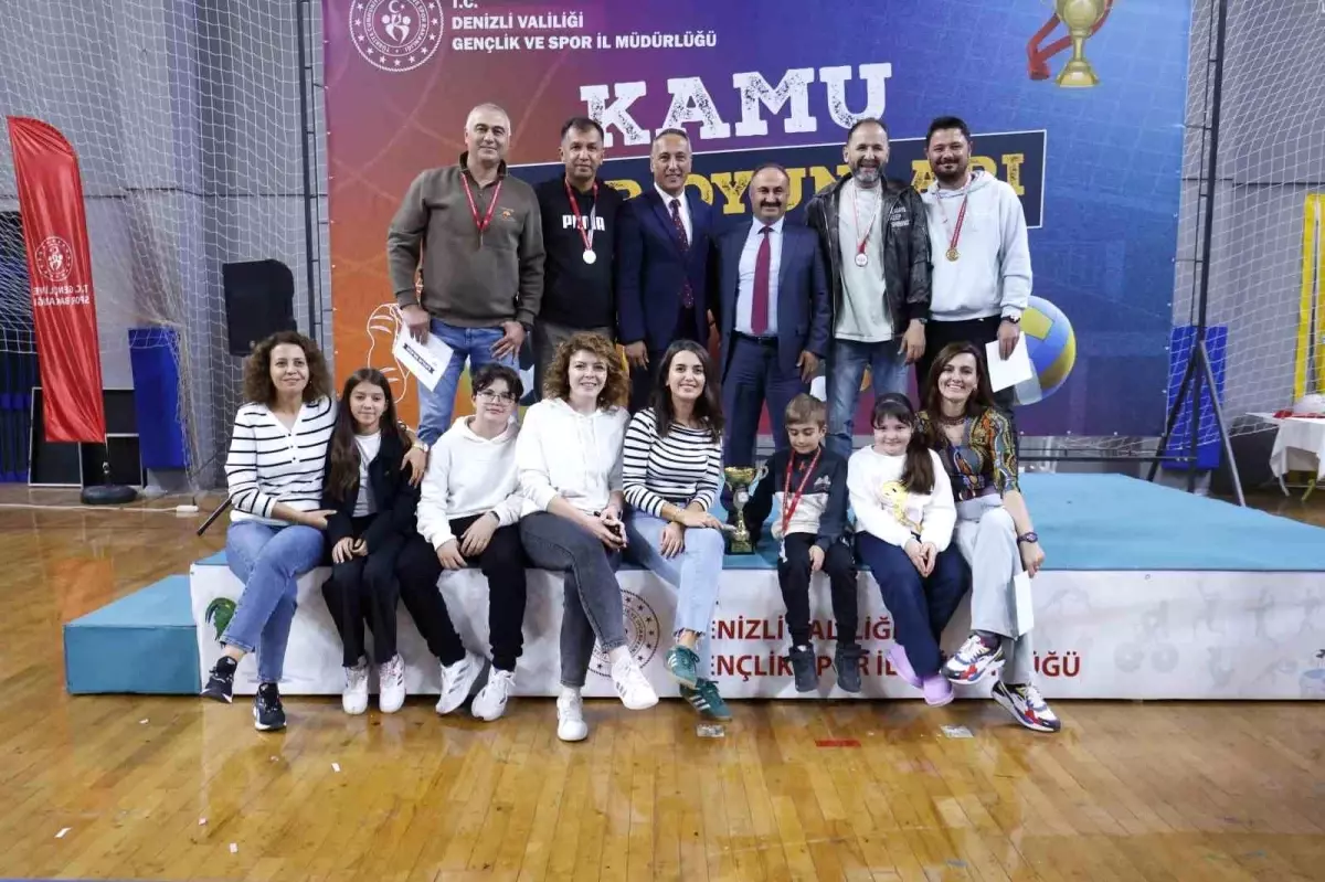Buldan Takımı Masa Tenisinde Şampiyon