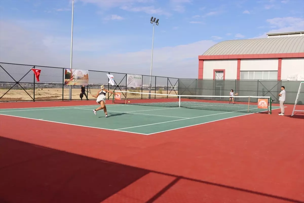 Zerzevan Cup Tenis Turnuvası Başladı
