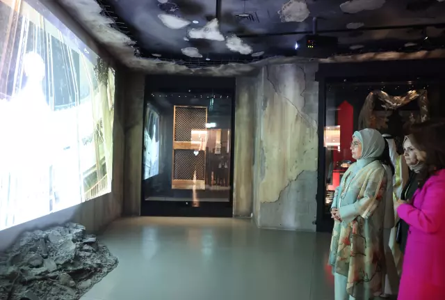 Emine Erdoğan, Kuveyt'te Al Salam Sarayı Müzesi'ni ziyaret etti