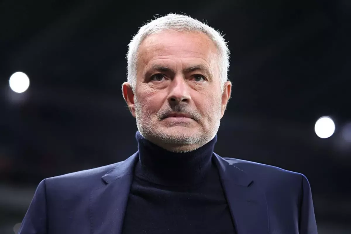 Jose Mourinho\'nun yüzü Şampiyonlar Ligi\'nde yine gülmedi