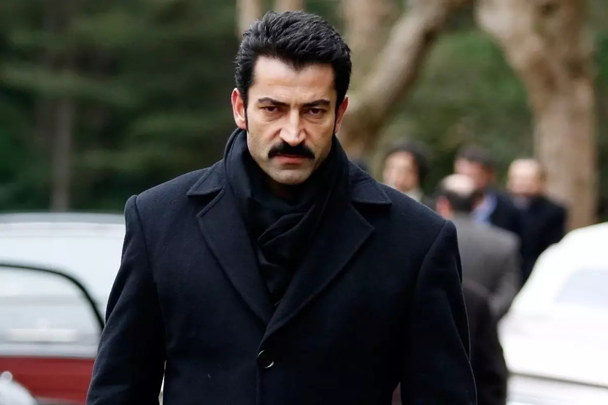 Kenan İmirzalıoğlu\'nun "Aile Bir İmtihandır" dizisinde alacağı ücret belli oldu
