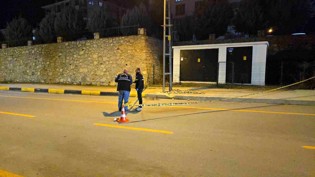 Karabük\'te Motosiklet Kazası: Bir Öğrenci Hayatını Kaybetti