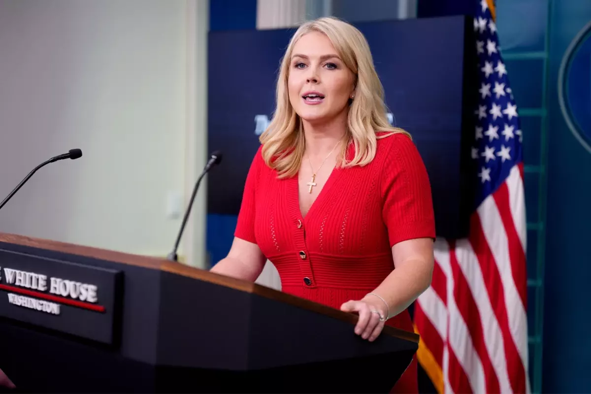 Muhabire yanıtı gündem oldu! Beyaz Saray Sözcüsü\'nden "Annen seçti" açıklaması