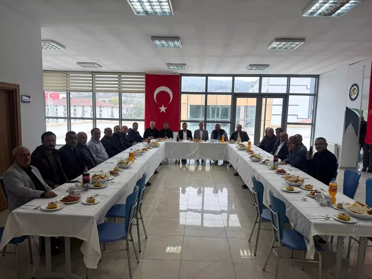 Muhtarlara 19 Ekim Kutlaması