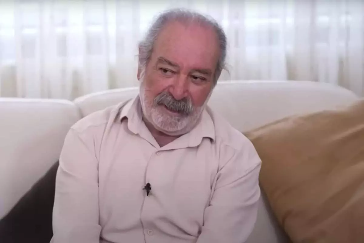 Selahattin Taşdöğen, mütevazı evinin kapılarını ilk kez açtı