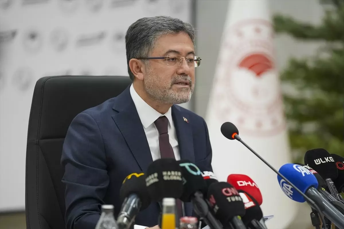 Tarım ve Orman Bakanı Yumaklı, Yeşil Vatan Seferberliği\'nin detaylarını paylaştı Açıklaması