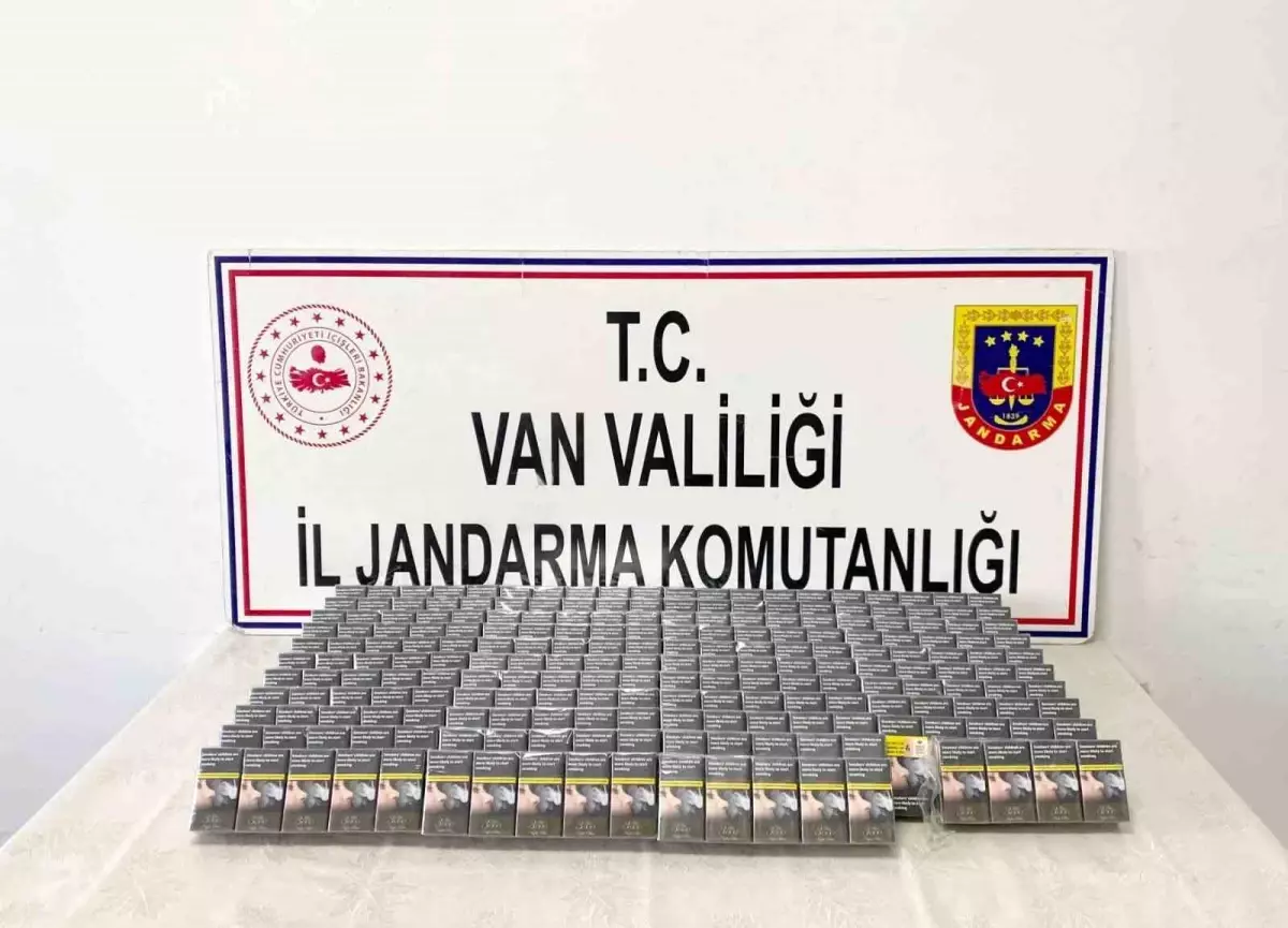 Başkale\'de 1470 Paket Kaçak Sigara Ele Geçirildi