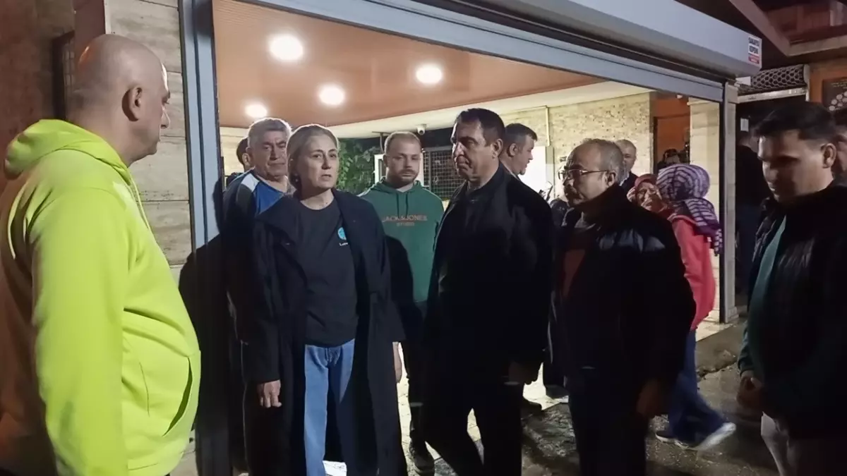 Nazilli\'de Ortaokul Kantininde Yangın