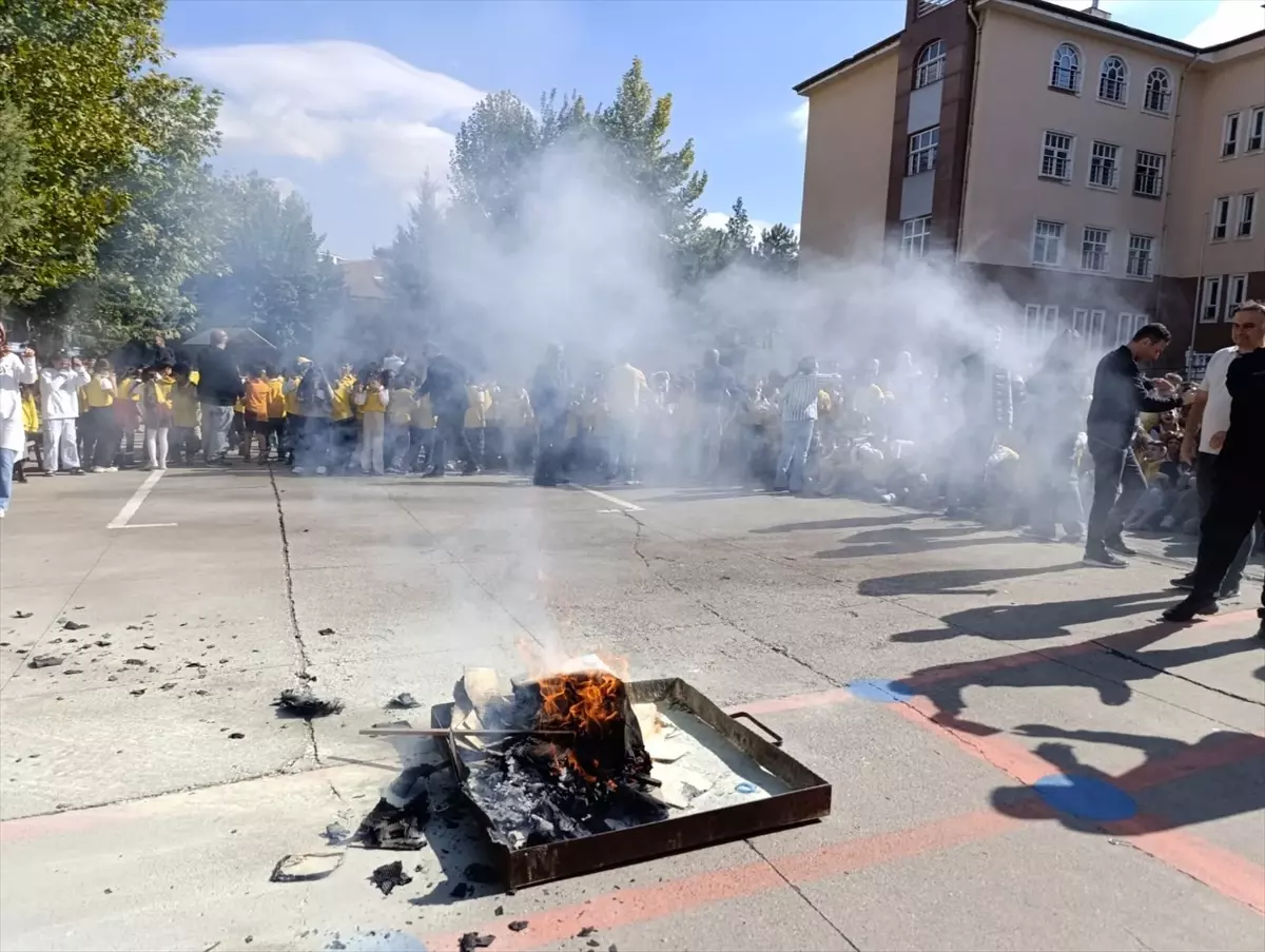 Batman\'da 1400 Öğrenciye Yangın Eğitimi