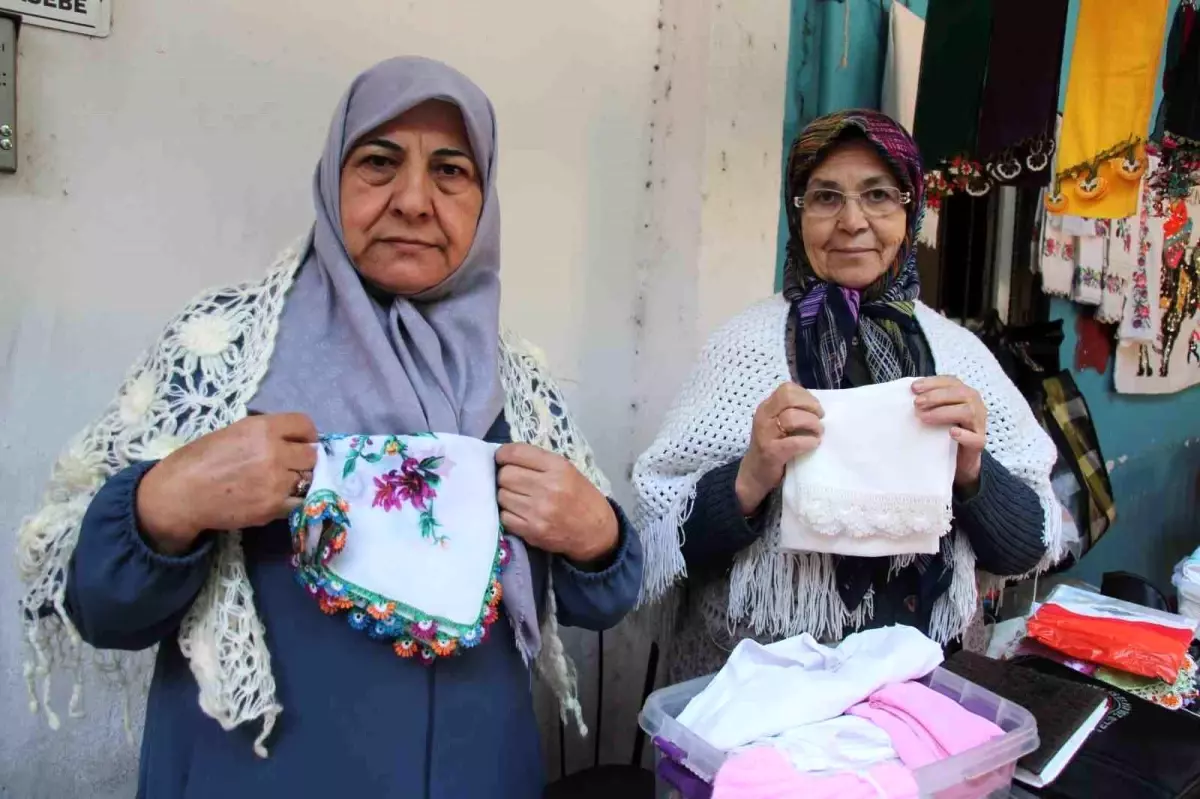 Bir zamanlar televizyon ve koltuk dekoruydu, şimdi pazarda alıcısını bekliyor